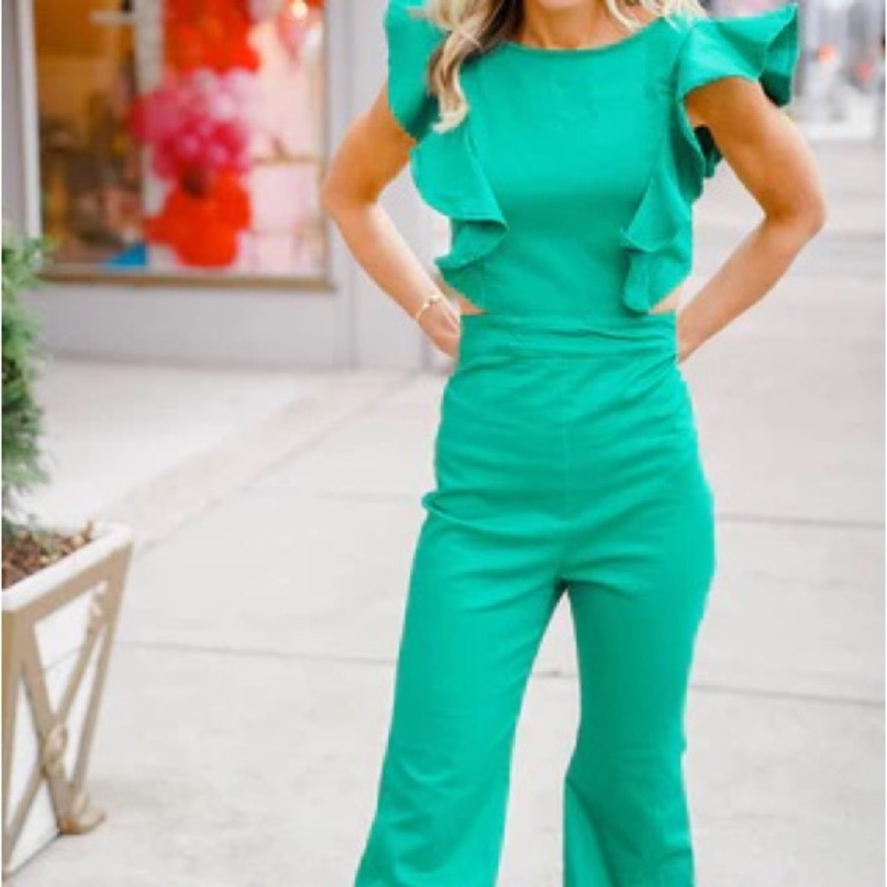 Green flare romper. Worn ONCE.